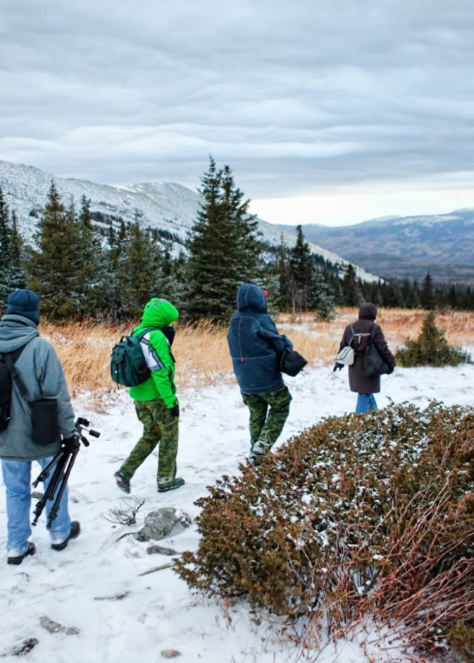 نصائح لتجنب صعوبات رحلات التخييم في الشتاء بواسطة stockvault