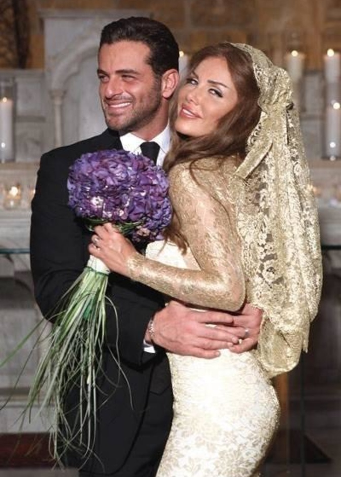 نيكول سابا ويوسف الخال في زفافهما