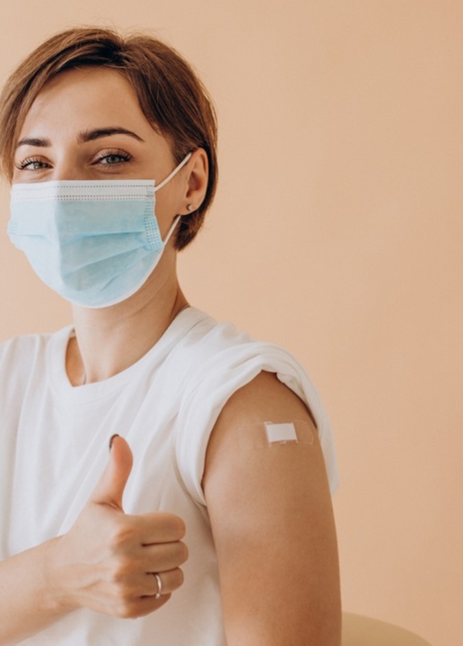 هل لقاح فيروس كورونا يسبب حساسية الجلد