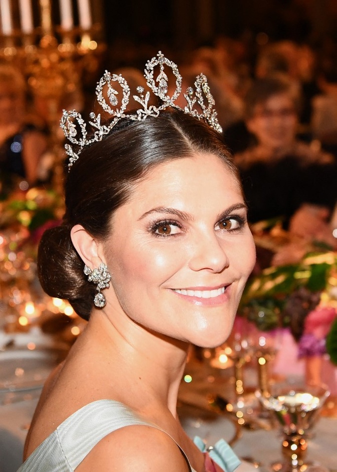 أفخم تيجان الأميرة فيكتوريا ولية عهد السويد