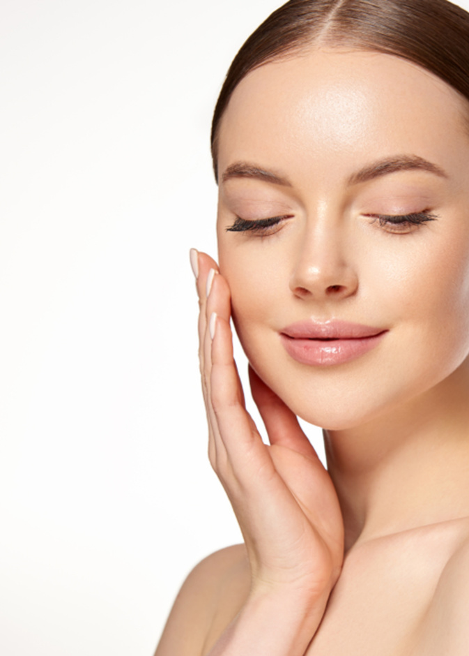 أفضل خلطات طبيعية لتقشير الجسم بالسكر وطرق تطبيقها