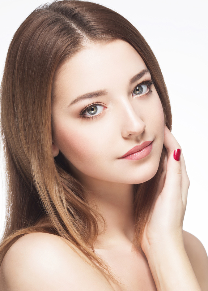 طريقة تشقير الشعر الزائد بوصفة الليمون والكركم قبل نهاية العام