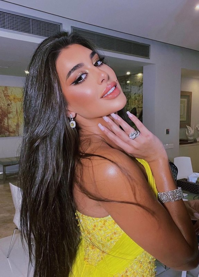 أبرز صيحات جمالية اعتمدتها ياسمين صبري في 2021