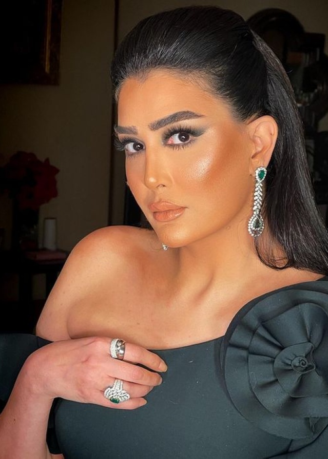 أبرز إطلالات غادة عبد الرازق الجمالية وعمليات التجميل التي أجرتها عام 2021