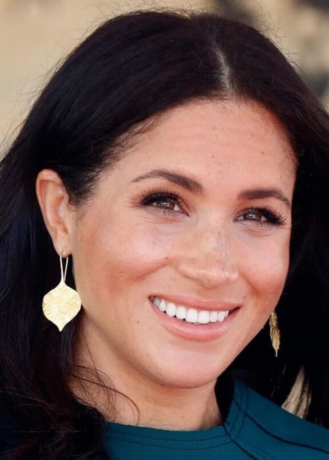 قصر باكنغهام يغلق التحقيق في ادعاءات تنمر ميغان ماركل على مساعدين ملكيين