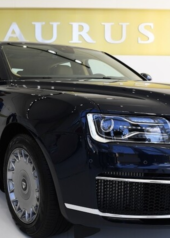 سيارات Aurus الفاخرة تصل منطقة الخليج العربي