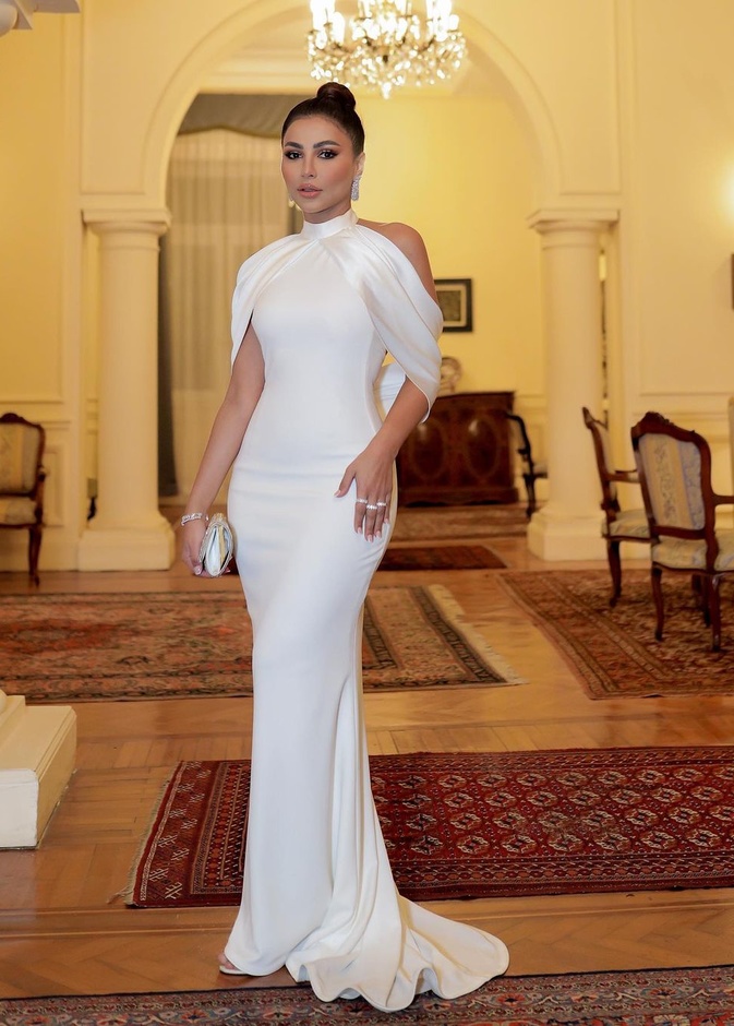 مهيرة عبد العزيز