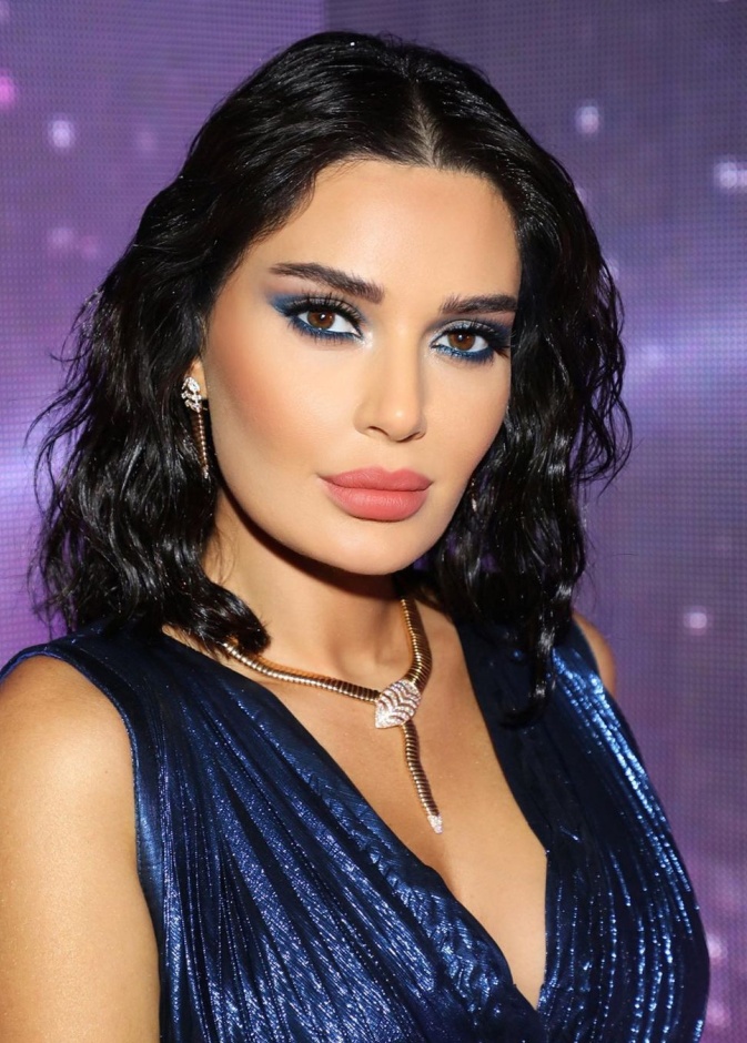 أجمل اطلالات سيرين عبد النور الجمالية في حصاد 2021