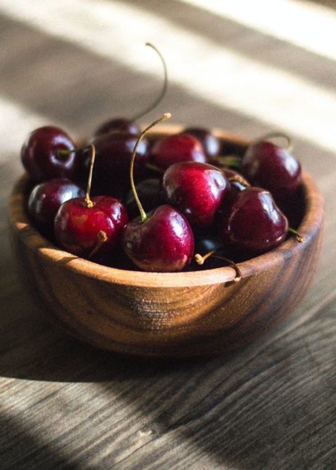 فوائد الكرز في السيطرة على مرض النقرس