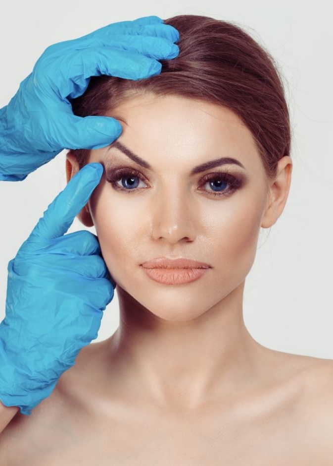 مميزات عملية تجميل الجفن وأهم نتائجها