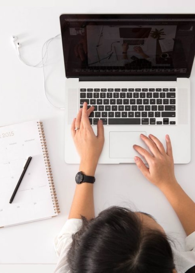 10 تمارين رياضية يمكنك ممارستها اثناء العمل