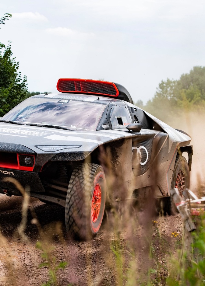 أودي تسجل أول انتصار لها في مراحل رالي داكار السعودية 2022