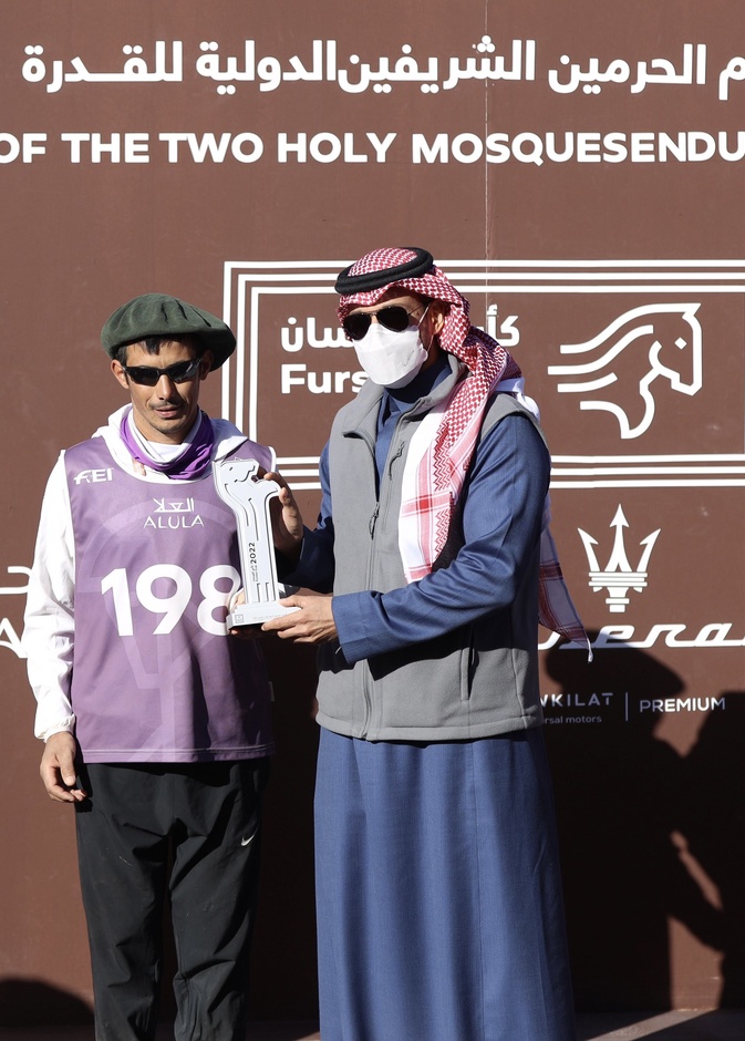 الفارس الأوروغواياني فيديريكو فيربير بعد حصوله على المركز الأول