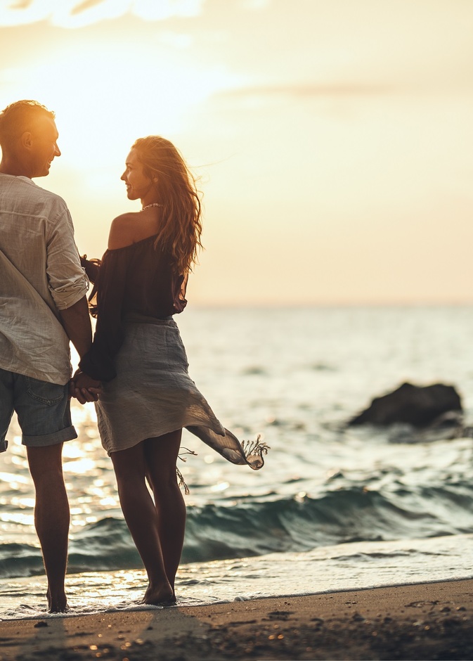 أمور لا يفعلها الرجل إلا للمرأة التي يحبها