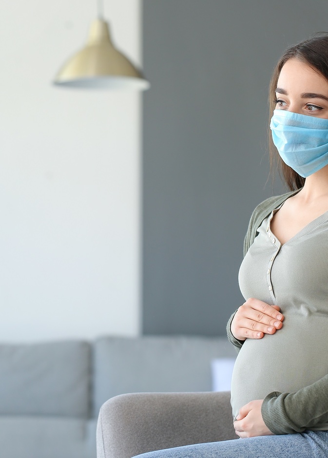 دراسة تكشف فوائد وأضرار لقاح كورونا على الحوامل