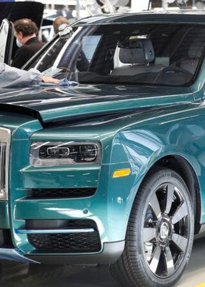 رولزرويس تعلن عن ثاني نسخة من أغلى سيارة في التاريخ