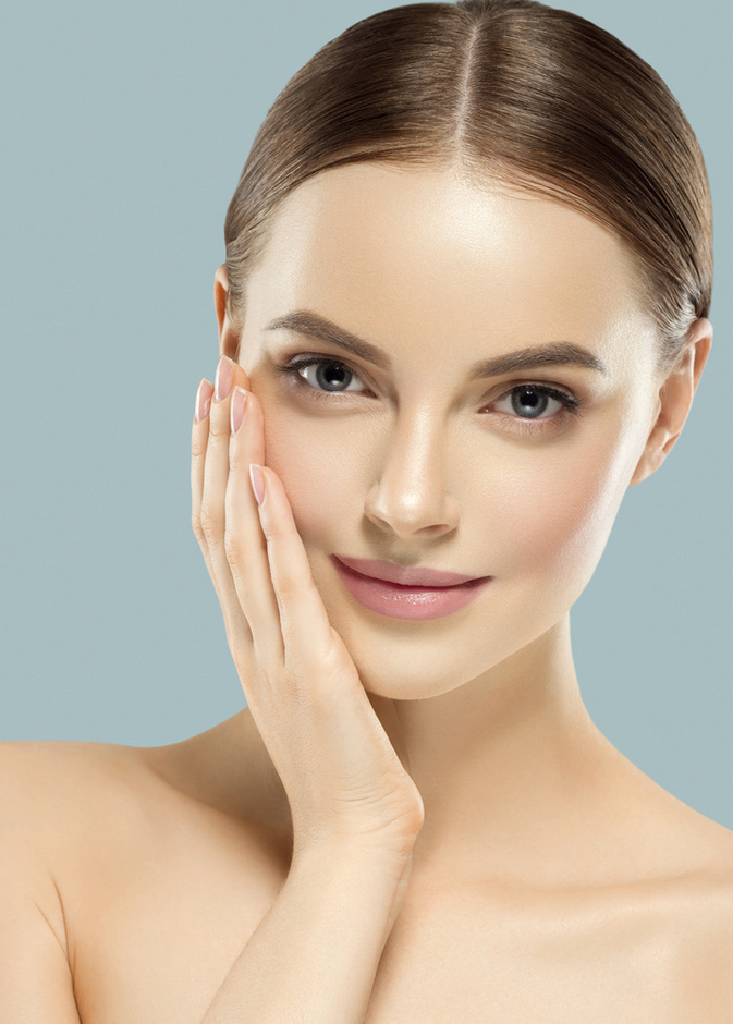 خلطات طبيعية من زيت اللوز الحلو لنضارة البشرة وتأخير ظهور التجاعيد