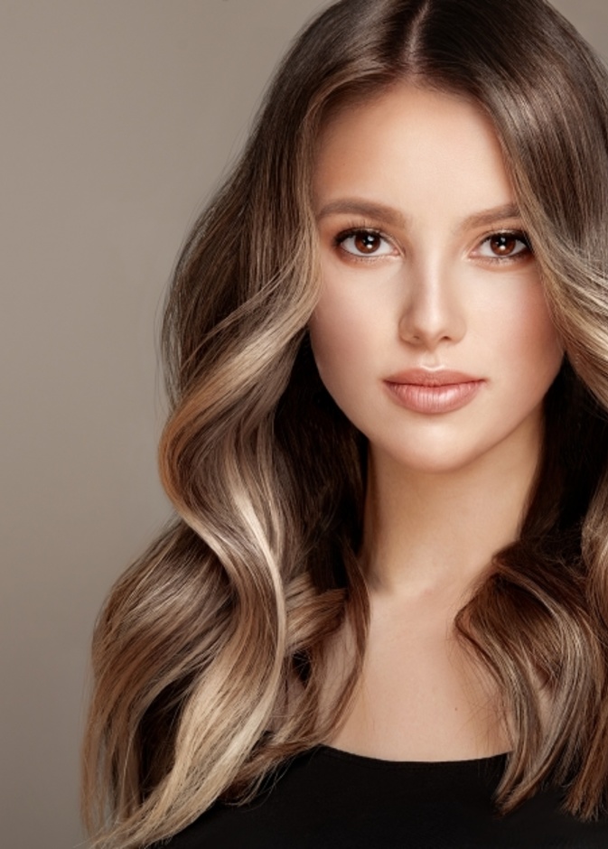 صورة رئيسية قناع الأفوكادو والموز يمنحك شعر صحي وناعم