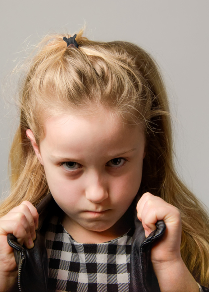 نصائح ذهبية للتعامل مع الطفل العنيد كثير البكاء