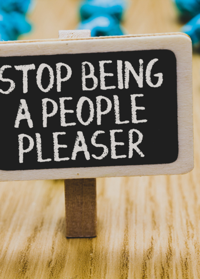 7 عادات فعالة تساعدك على  التوقف عن إرضاء الآخرين