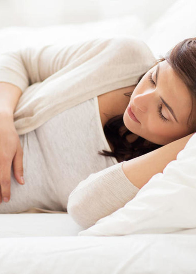 طريقة نوم الحامل في الشهر الخامس