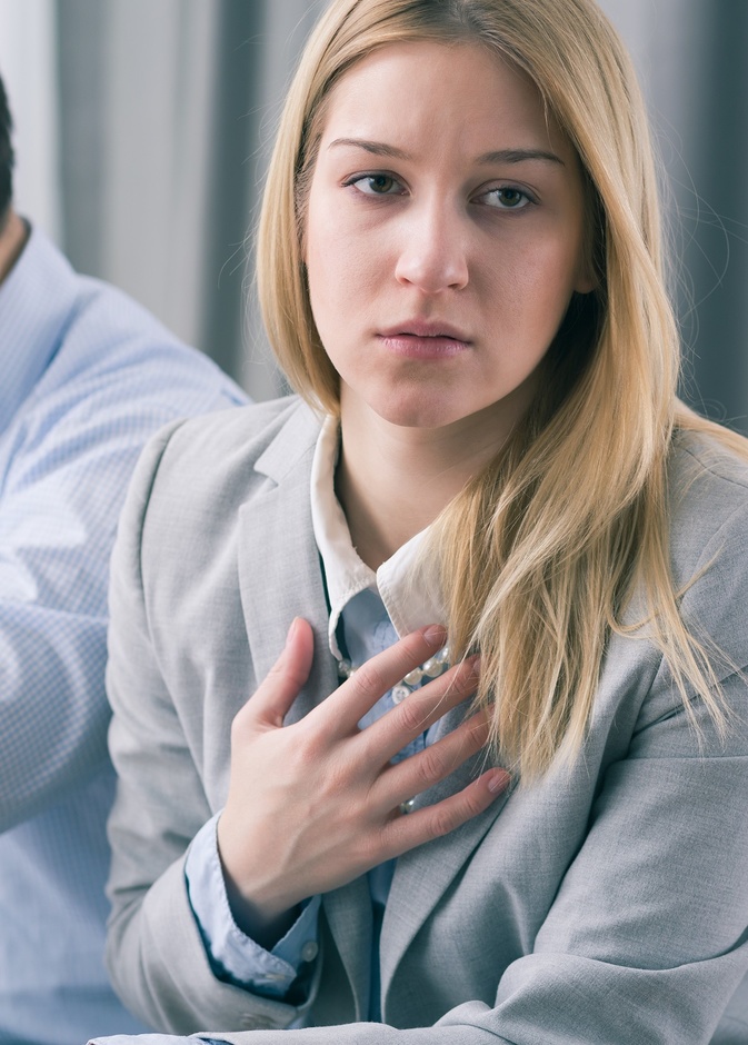 علامات تؤكد ان زوجك يخفي عنك بعض الاسرار