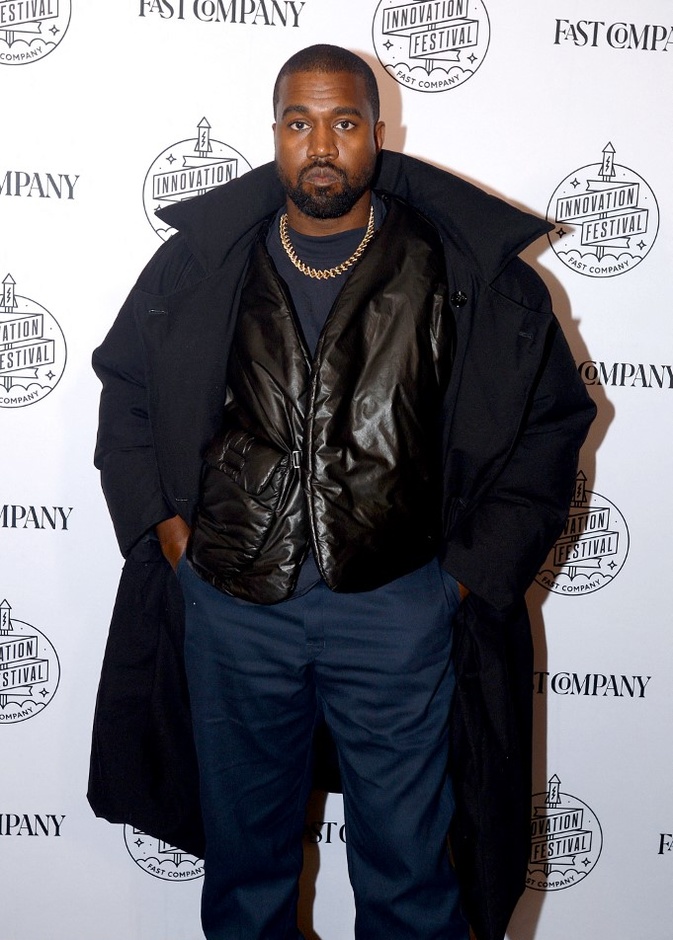 كانيه ويست صاحب علامة Yeezy