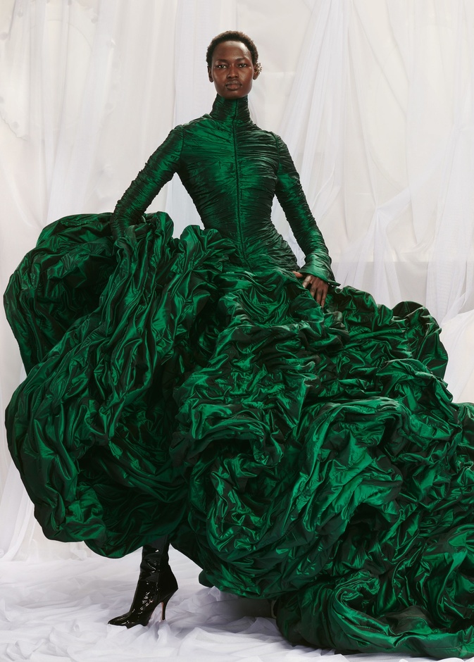 مجموعة أزياء Jean Paul Gaultier للأزياء الراقية لربيع وصيف 2022