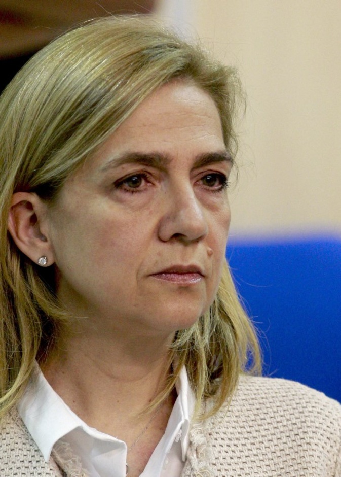 انفصال إنفانتا كريستينا دي بوربون شقيقة ملك إسبانيا عن زوجها إيناكي أوردانغارين بعد ما يقرب من 25 عامًا من زواجهما