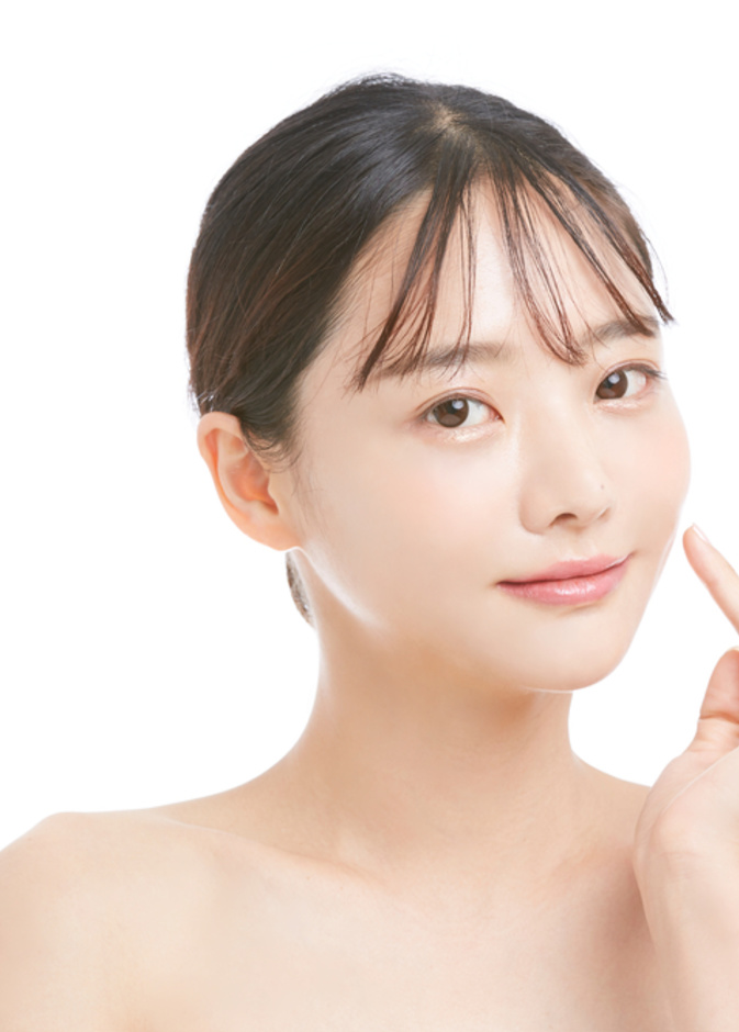 كيفية العناية بالبشرة على الطريقة الكورية بالخطوات