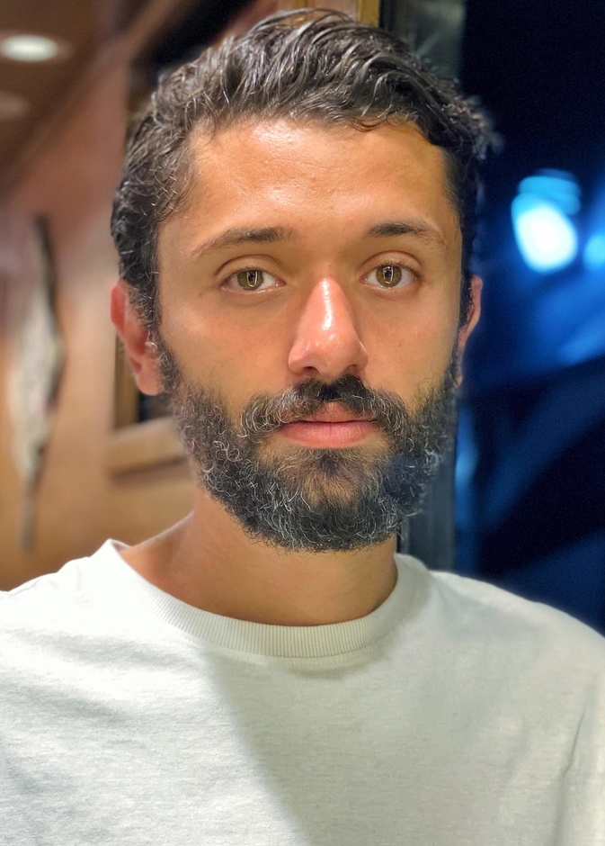 كريم عبد العزيز 