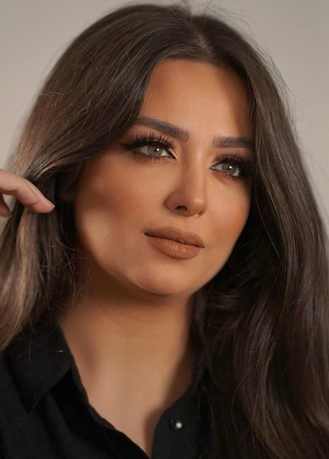 خطوات تطبيق مكياج ترابي دافئ من وحي هبة مجدي