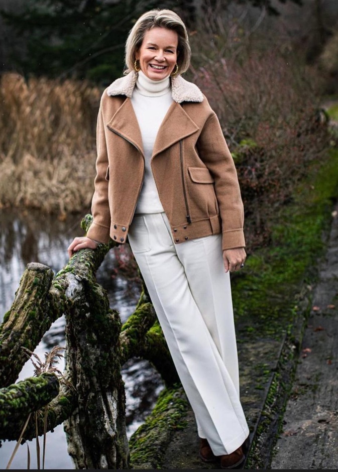 صورة جديدة للملكة ماتيلد بمناسبة عيد ميلادها التاسع والأربعين