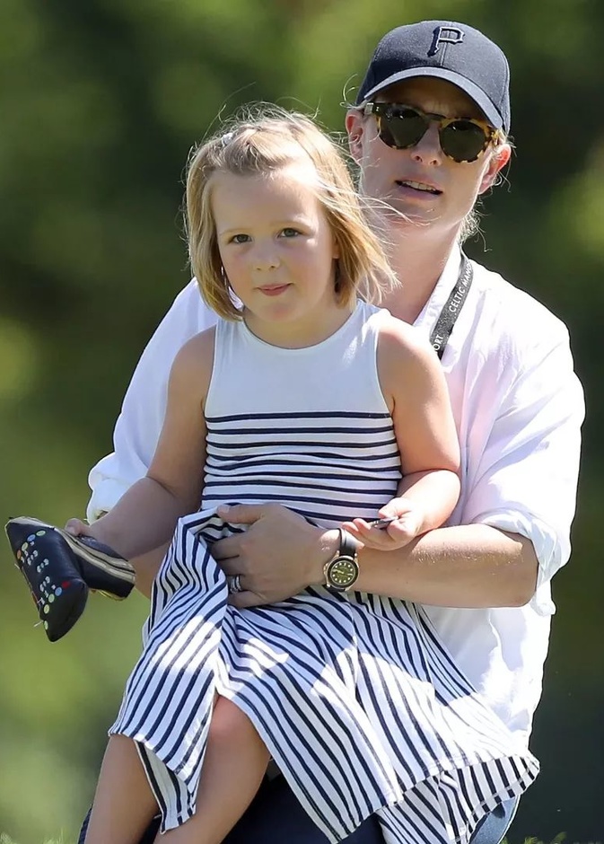 تعرفوا على الطريقة العصرية التي أعلن بها مايكل وزارا تيندال عن أسماء أطفالهما