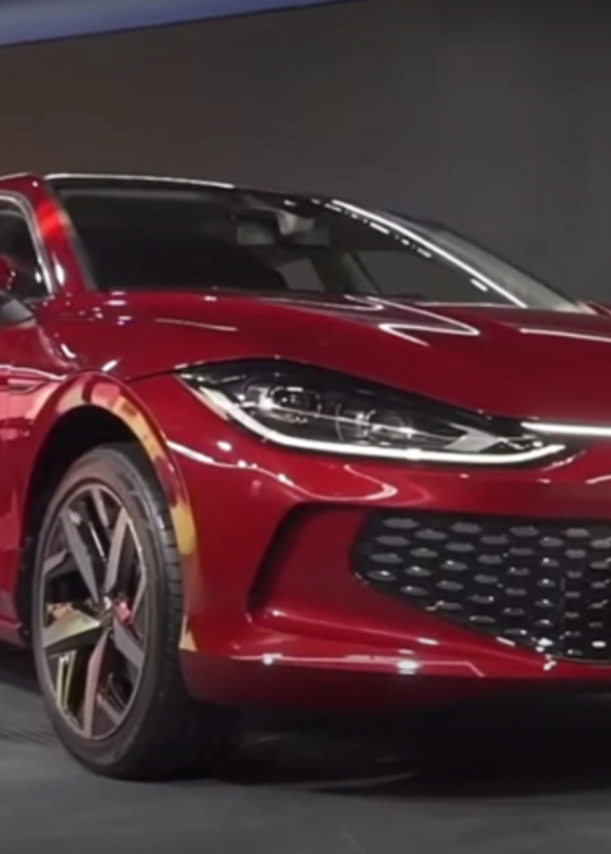 فولكس فاغن تدخل في شراكة جديدة لتعزيز القيادة الآلية