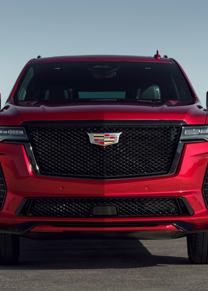 Escalade أكبر سيارات كاديلاك رباعية الدفع