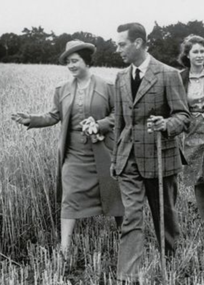 لهذا السبب كان والد ملكة بريطانيا في منزل ساندرينجهام وقت وفاته وليس في قصر باكنغهام