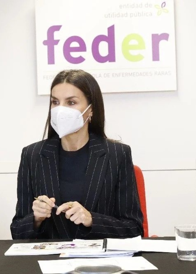 الملكة ليتيزيا تترأس اجتماع عمل للاتحاد الاسباني للأمراض النادرة