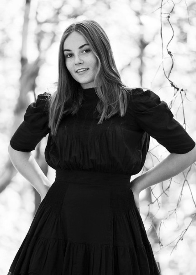  الأميرة أنغريد في اليوم السابق ليوم عيد ميلادها الثامن عشر