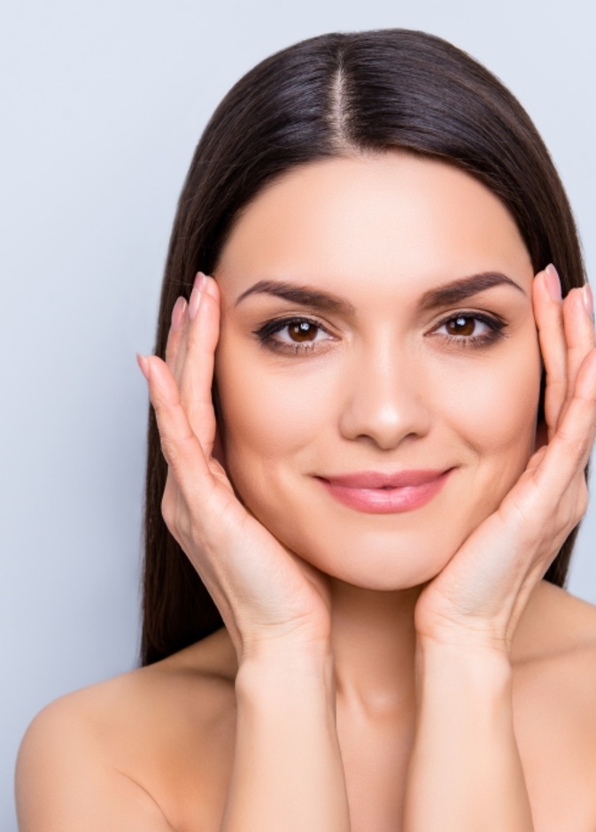 علاج الهيدرافيشل يهدف إلى ترطيب وتحسين بشرتك