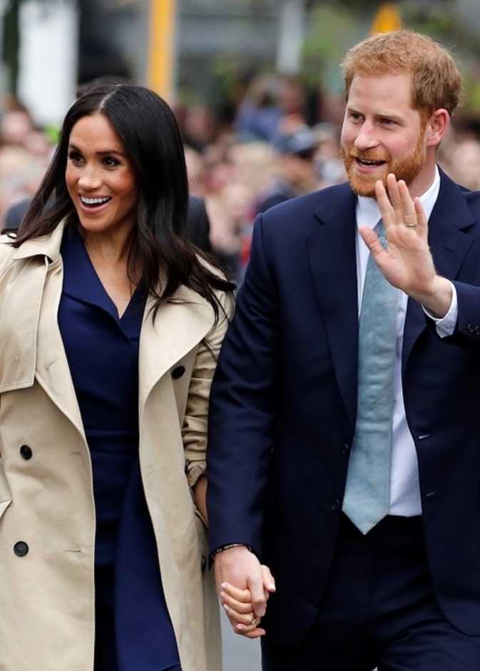 الأمير هاري Prince Harry يرفض قرار الملكة حصول كاميلا دوقة كورنوال Camilla, Duchess of Cornwall على لقب الملكة الزوجة في المستقبل