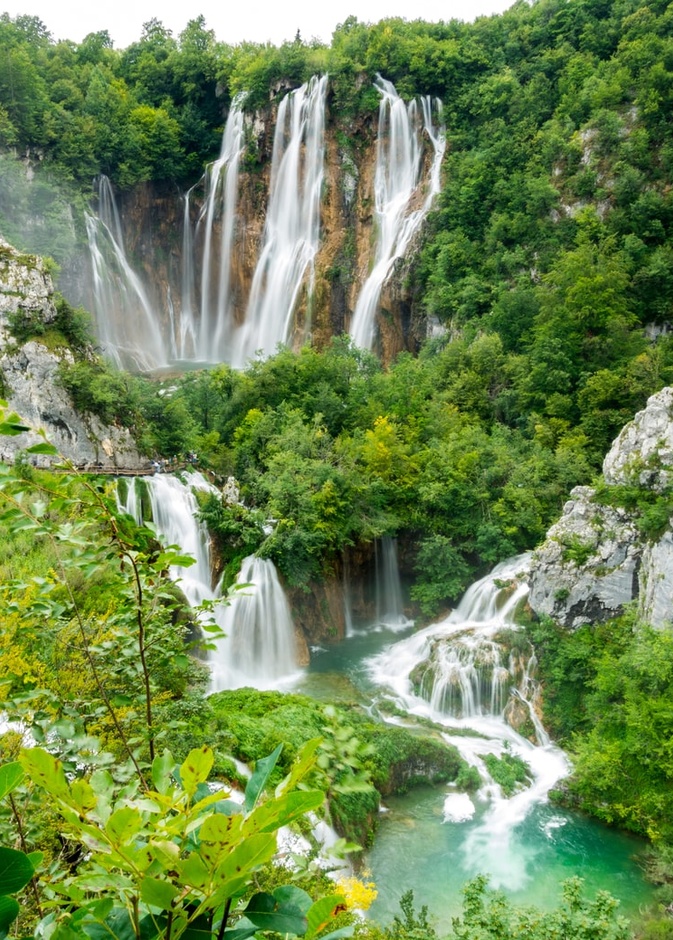 بحيرات بليتفيتش Plitvice Lakes National Park، كرواتيا