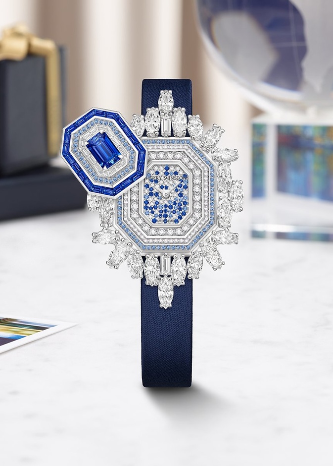 تصاميم ساعات يد ذهب مرصعة باحجار الألماس