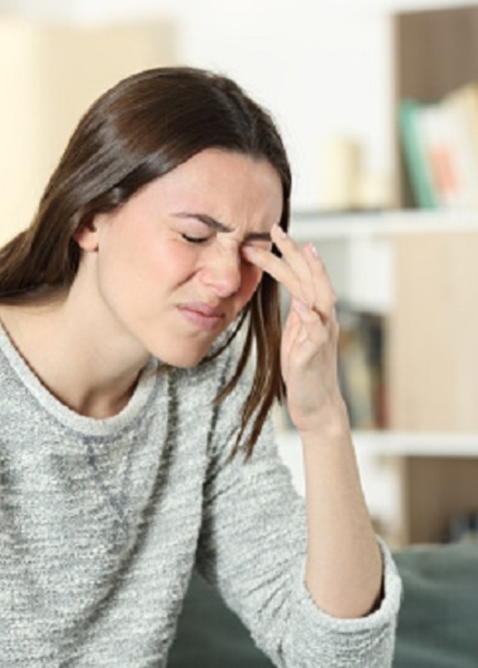 أسباب ارتجاف العيون وعلاجها