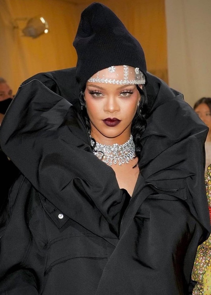 ريهانا rihanna - الصورة من حسابها على انستقرام