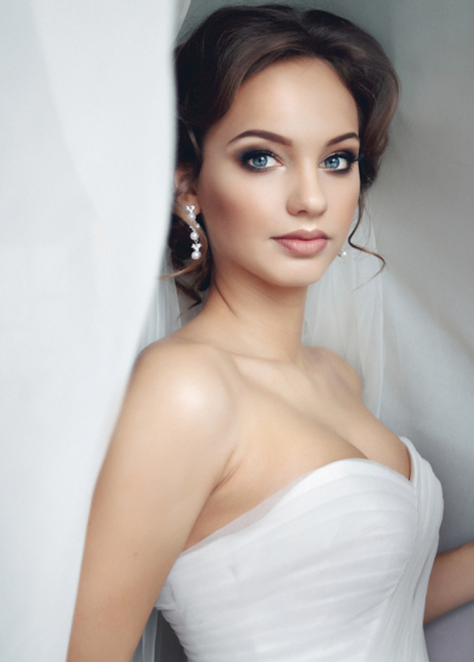 صورة رئيسية تمارين رياضية لشد الصدر قبل الزفاف