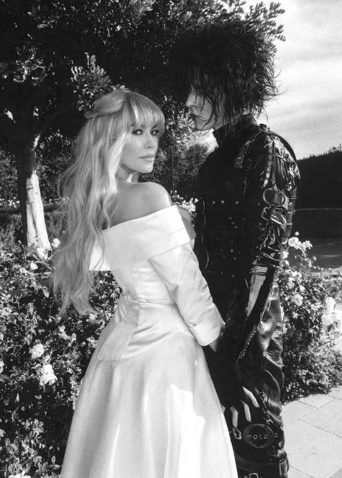 كورتني كارداشيان Kourtney Kardashian وترافيس باركر Travis Barker