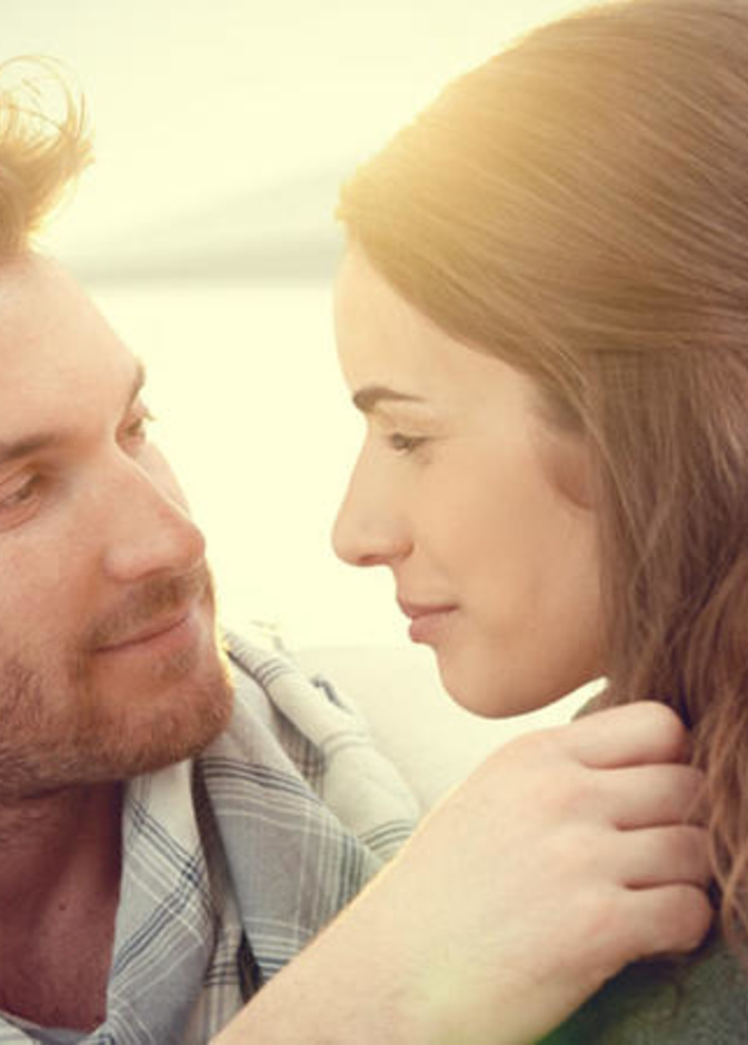 كيف يمكن للمرأة تجاهل الرجل اللعوب