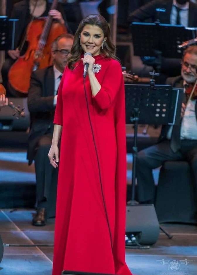 ماجدة الرومي قدمت اغنية بيوم عرسك في زفاف ابنتها- انستغرام الفنانة