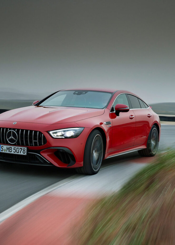 محرك سيارة مرسيدس GT 63 SE بيرفورمانس